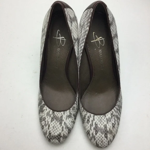 B Makowsky Neve Python Snake Print Leather Round Toe Pumps Size 7.5 - Picture 2 of 12